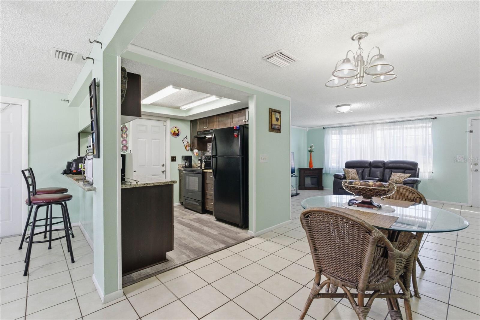 TANGLEWOOD TERRACE - Residential