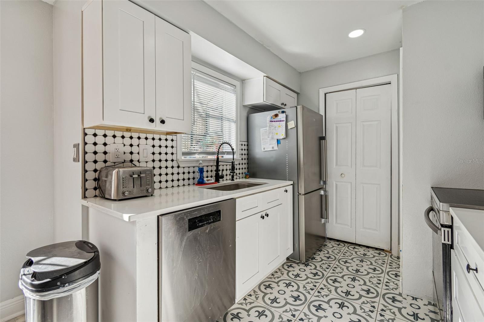 THE GRAND RESERVE CONDO - Residential