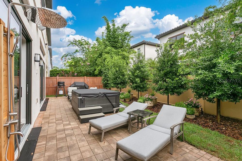 DELLAGIO - Residential