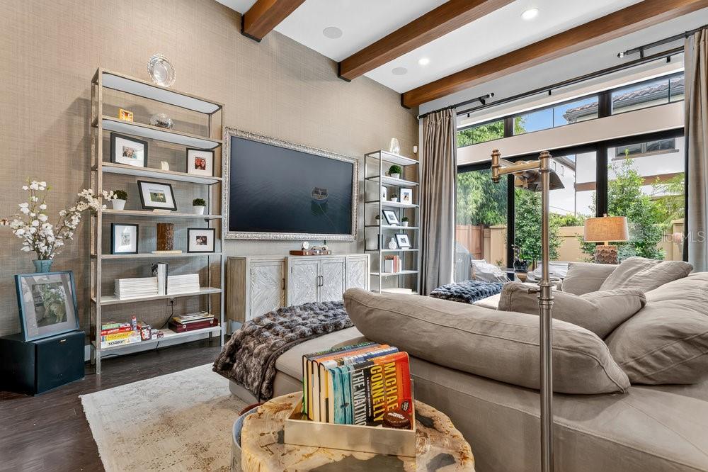 DELLAGIO - Residential