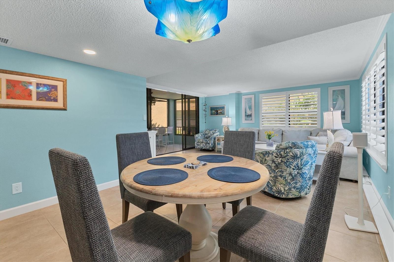 ISLAND REEF I - Residential Lease