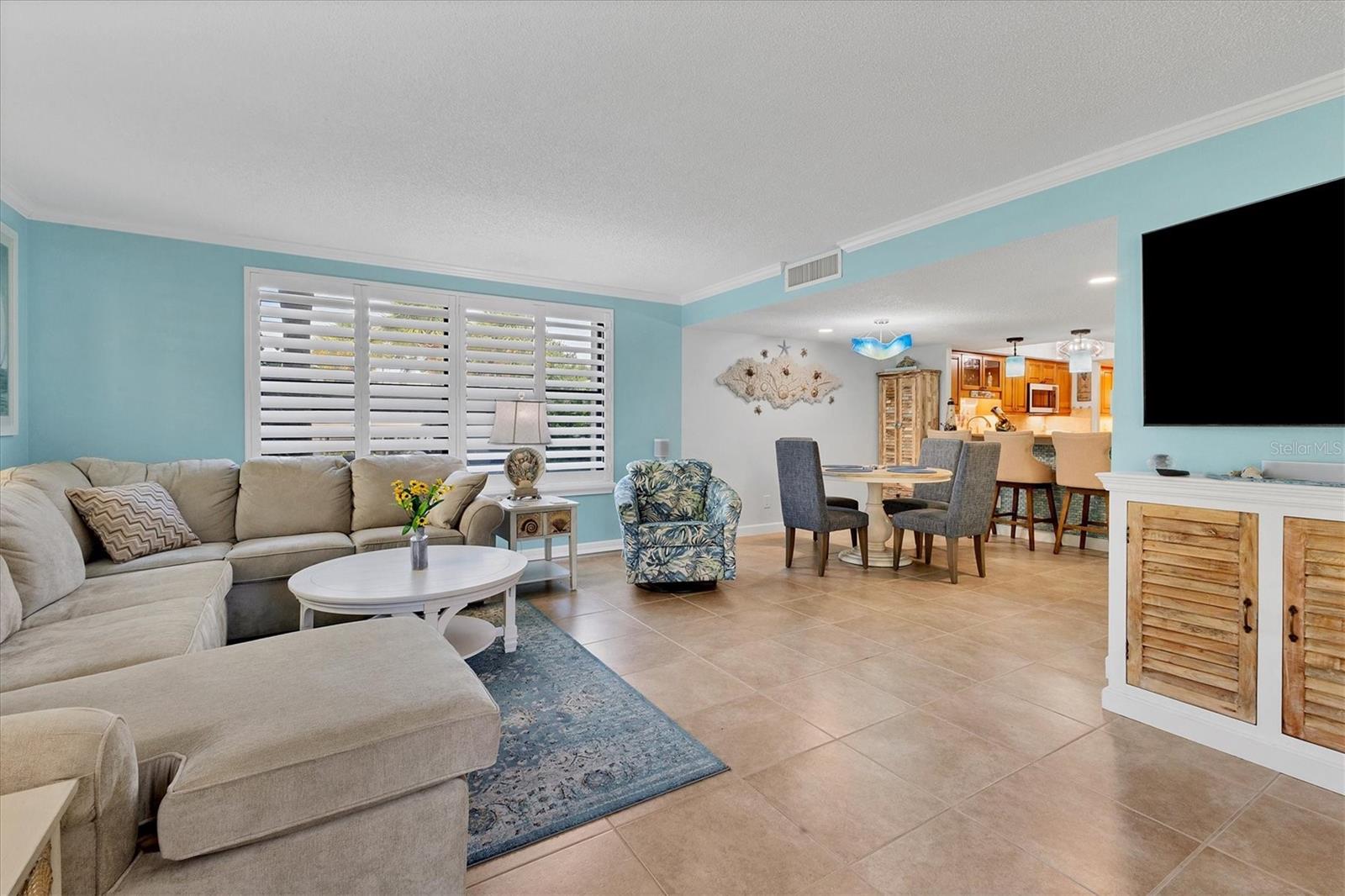 ISLAND REEF I - Residential Lease