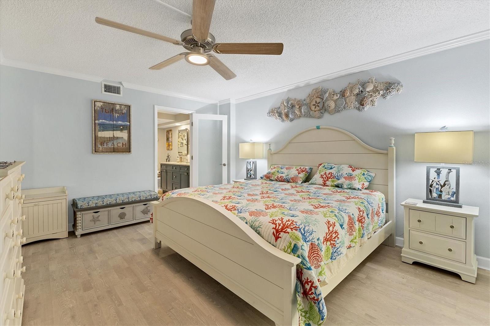 ISLAND REEF I - Residential Lease