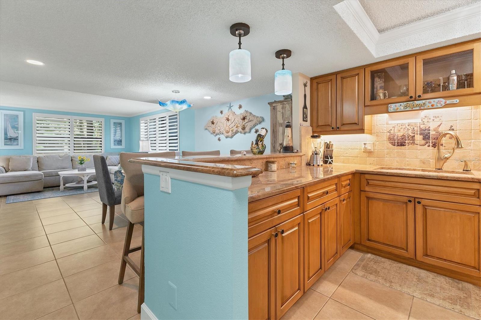 ISLAND REEF I - Residential Lease