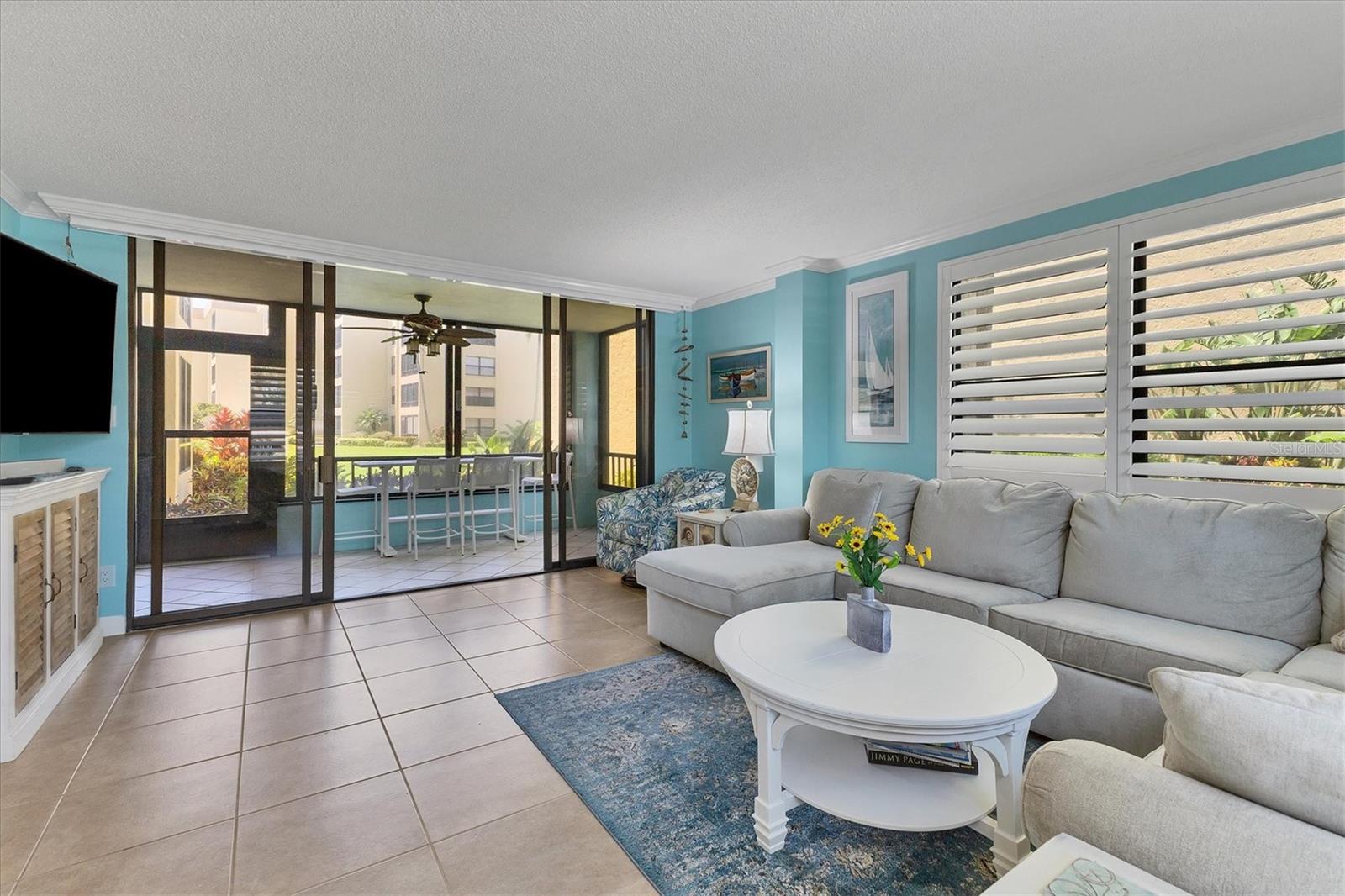 ISLAND REEF I - Residential Lease