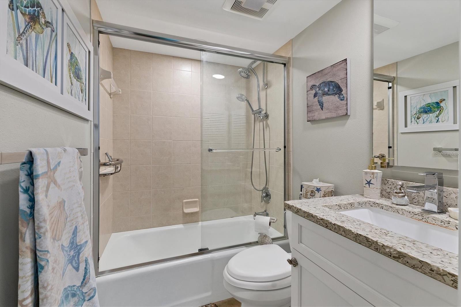 ISLAND REEF I - Residential Lease