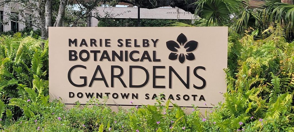 Photo of 1397 Harbor Drive, Sarasota, FL 34239 (MLS # A4676494)