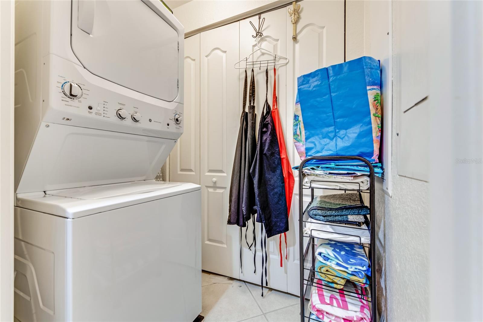 PALMS AT MINORCA PH 02 CONDO - Residential