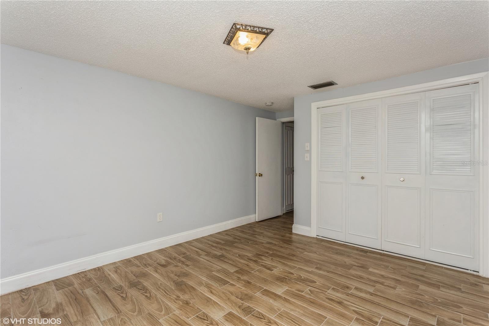 ALOHA GARDENS - Residential
