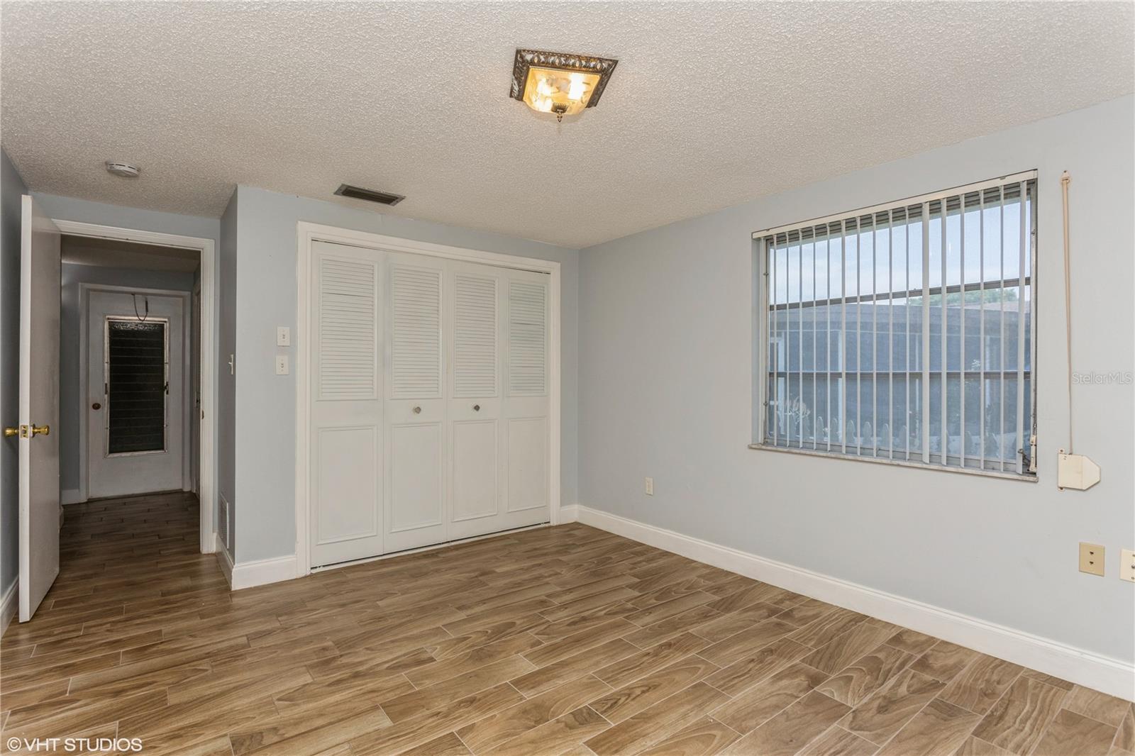 ALOHA GARDENS - Residential