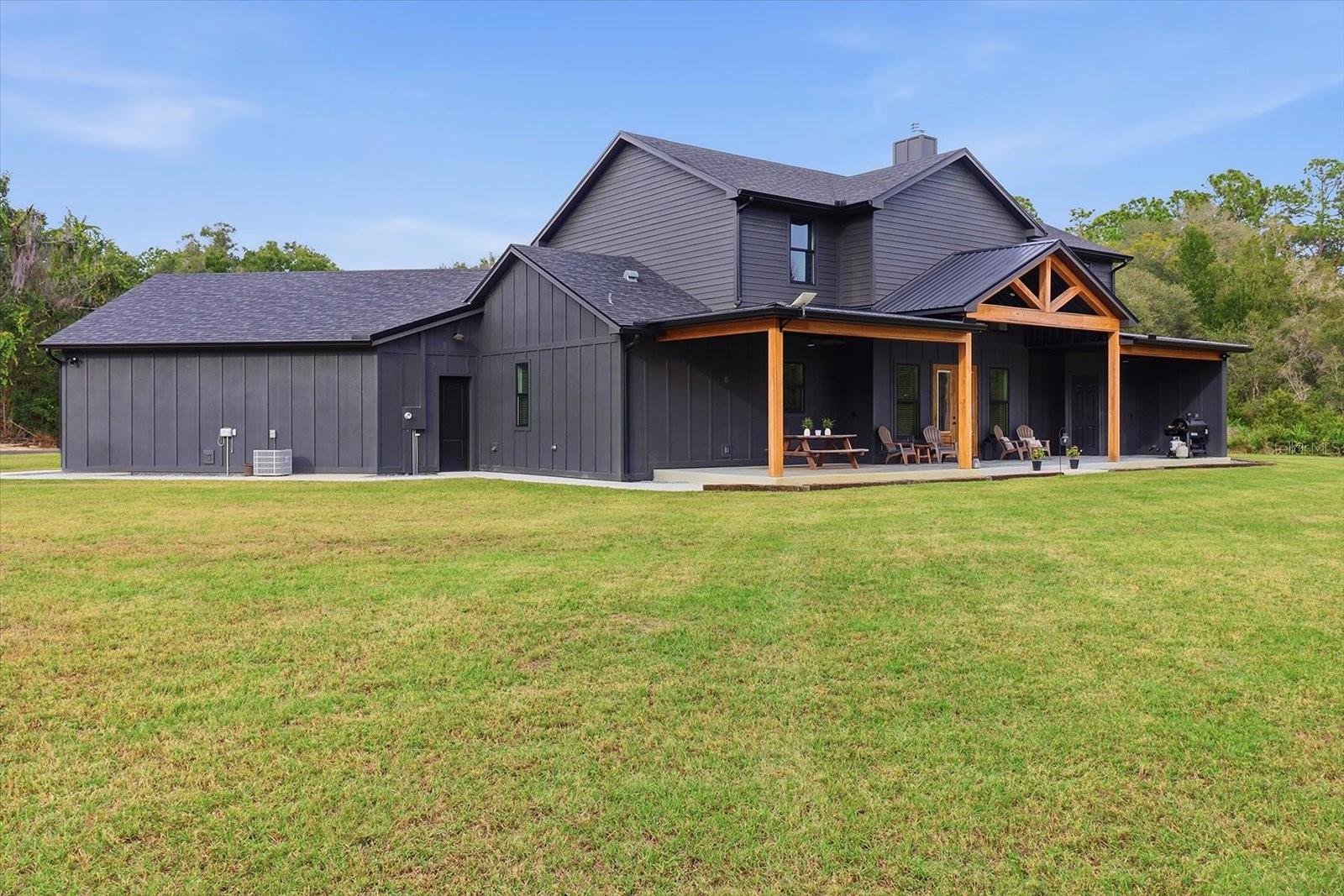 CASONS INGLIS ACRE - Residential