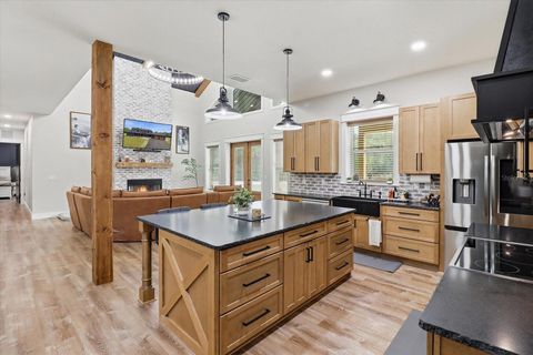 Tiny photo for 330 Highway 40 E, Inglis, FL 34449 (MLS # OM713187)