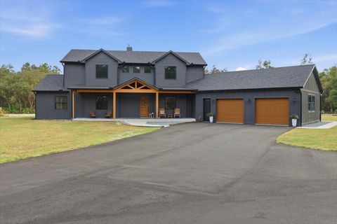 Tiny photo for 330 Highway 40 E, Inglis, FL 34449 (MLS # OM713187)