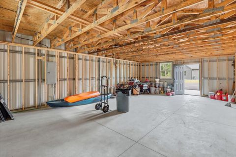 Tiny photo for 330 Highway 40 E, Inglis, FL 34449 (MLS # OM713187)