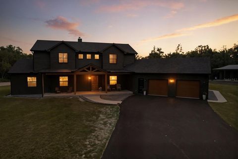 Tiny photo for 330 Highway 40 E, Inglis, FL 34449 (MLS # OM713187)