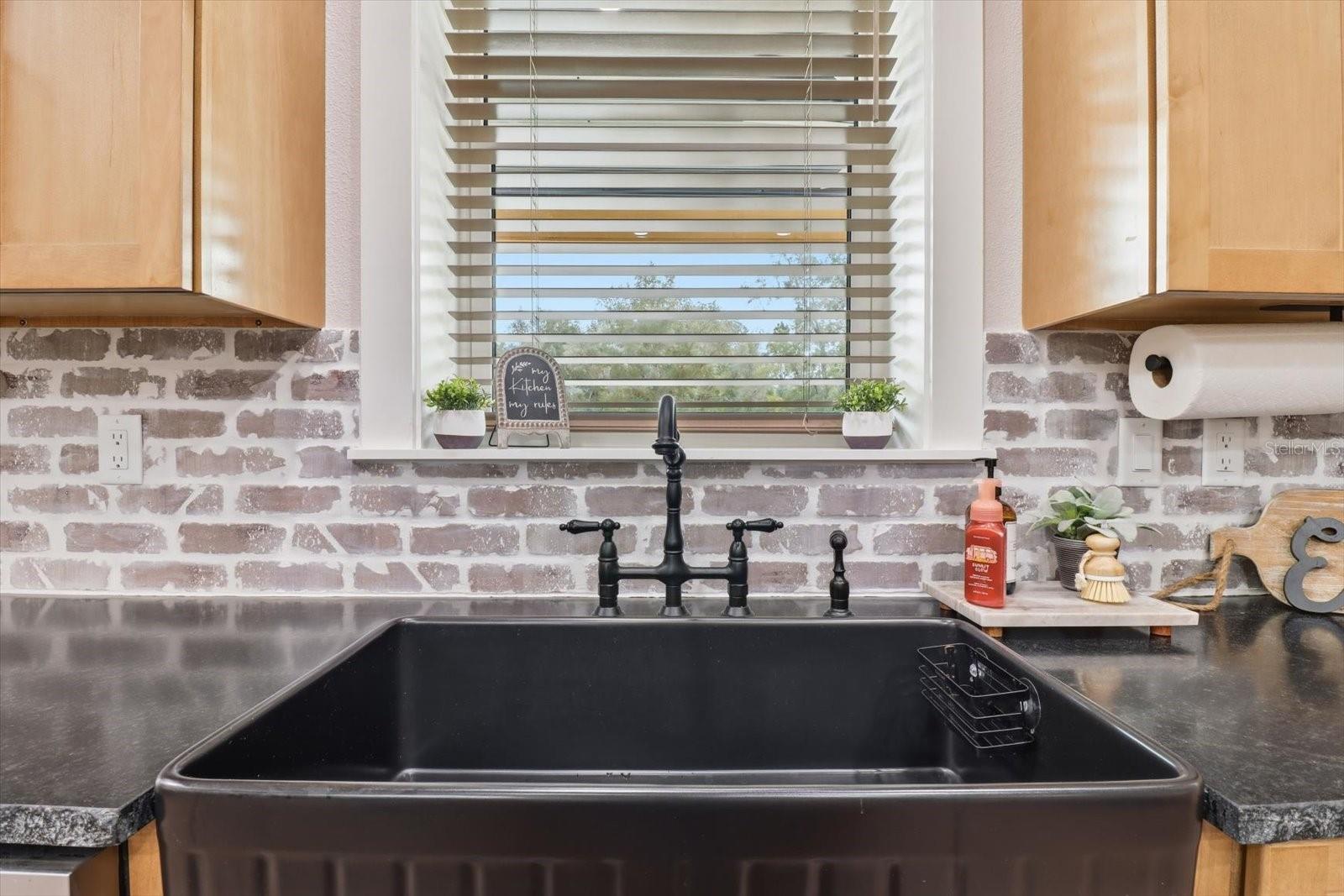 CASONS INGLIS ACRE - Residential