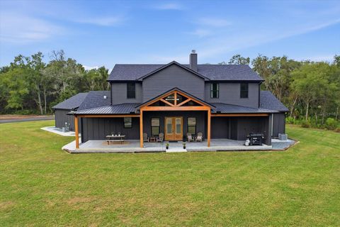 Tiny photo for 330 Highway 40 E, Inglis, FL 34449 (MLS # OM713187)