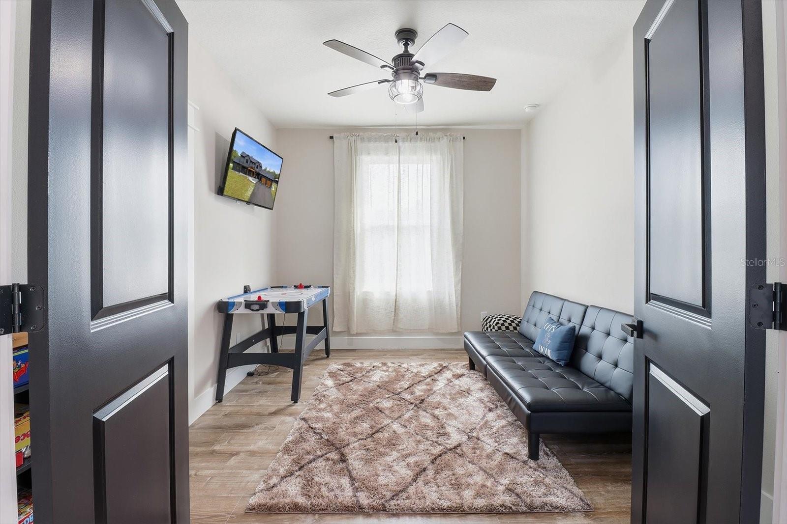 CASONS INGLIS ACRE - Residential