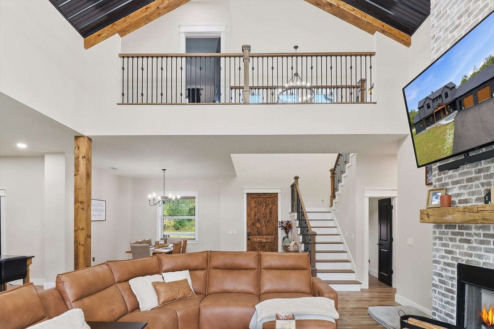 CASONS INGLIS ACRE - Residential