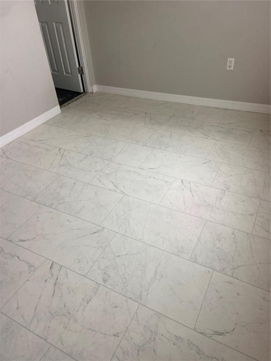 LAKEVIEW FOURTH ADD - Residential