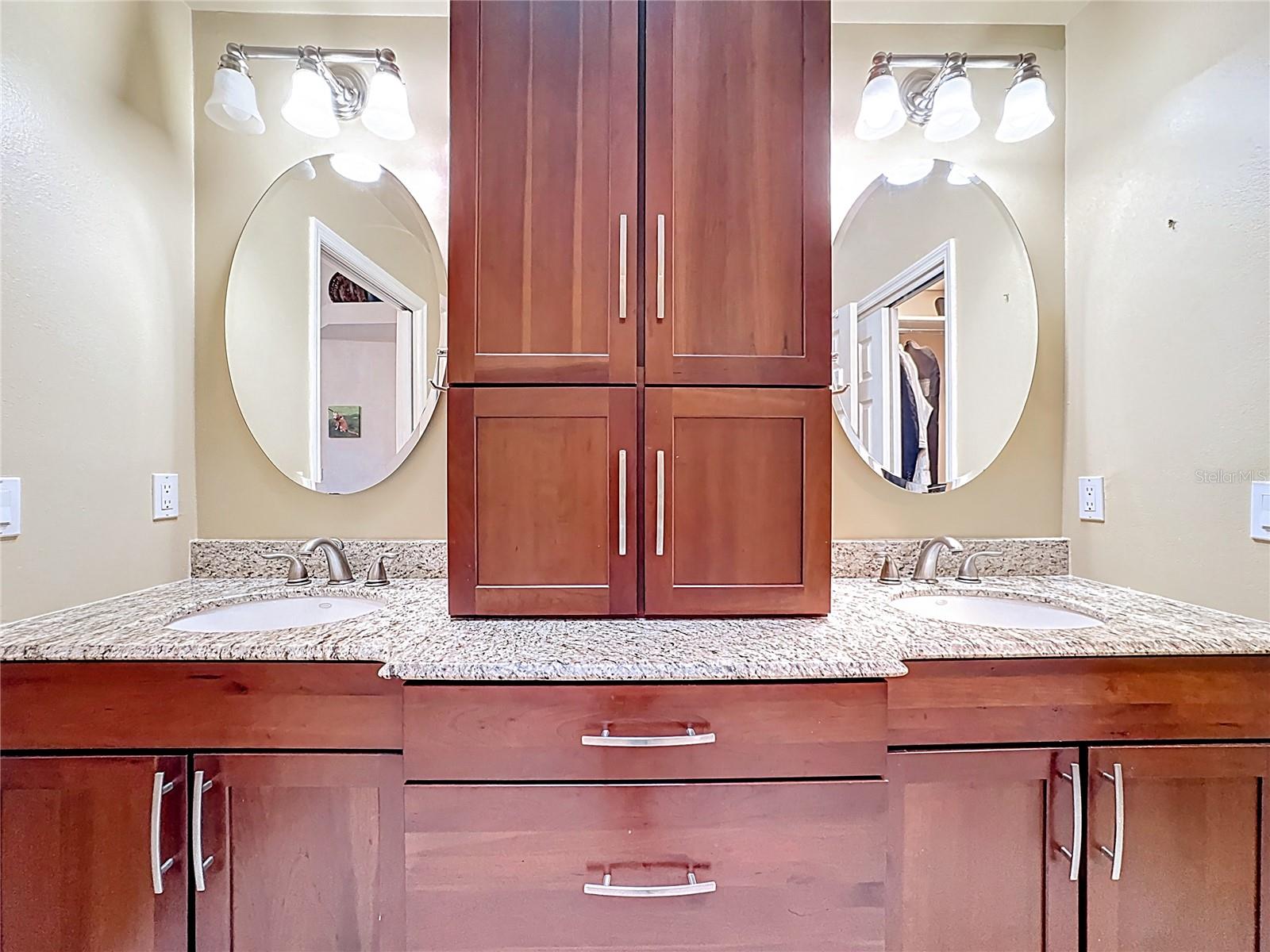 RACQUET CLUB VILLAS AT HEATHROW 1 - Residential