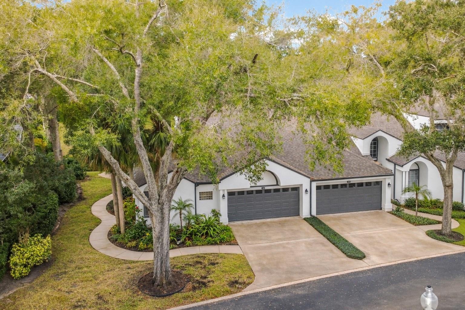 RACQUET CLUB VILLAS AT HEATHROW 1 - Residential