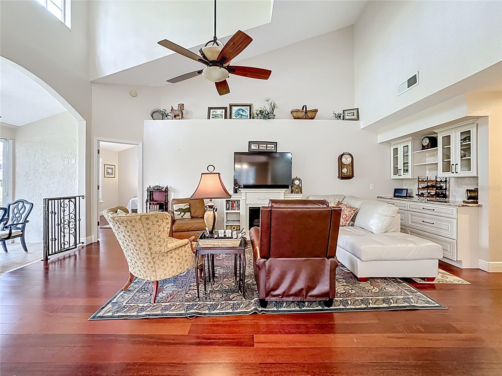 RACQUET CLUB VILLAS AT HEATHROW 1 - Residential