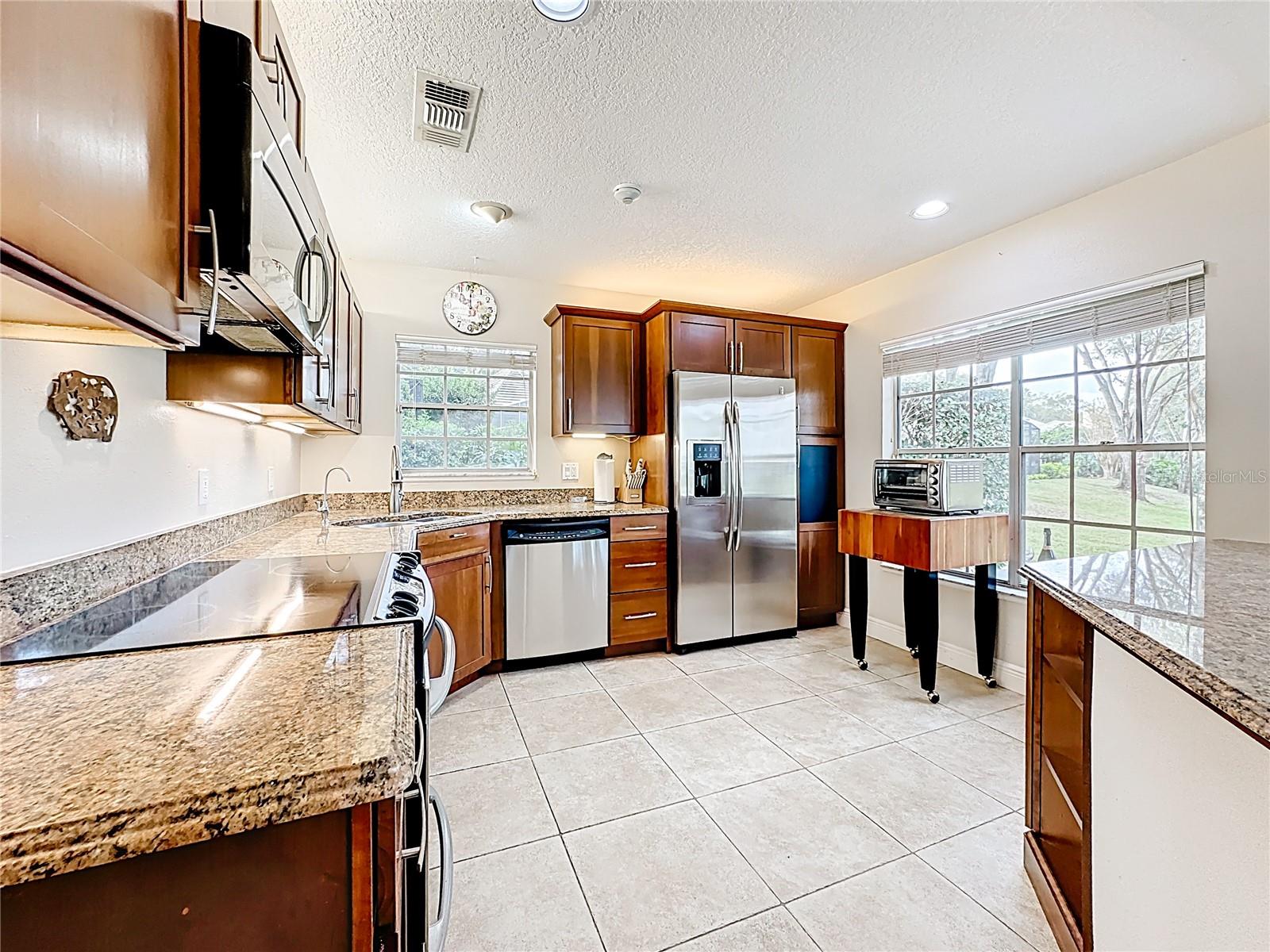 RACQUET CLUB VILLAS AT HEATHROW 1 - Residential