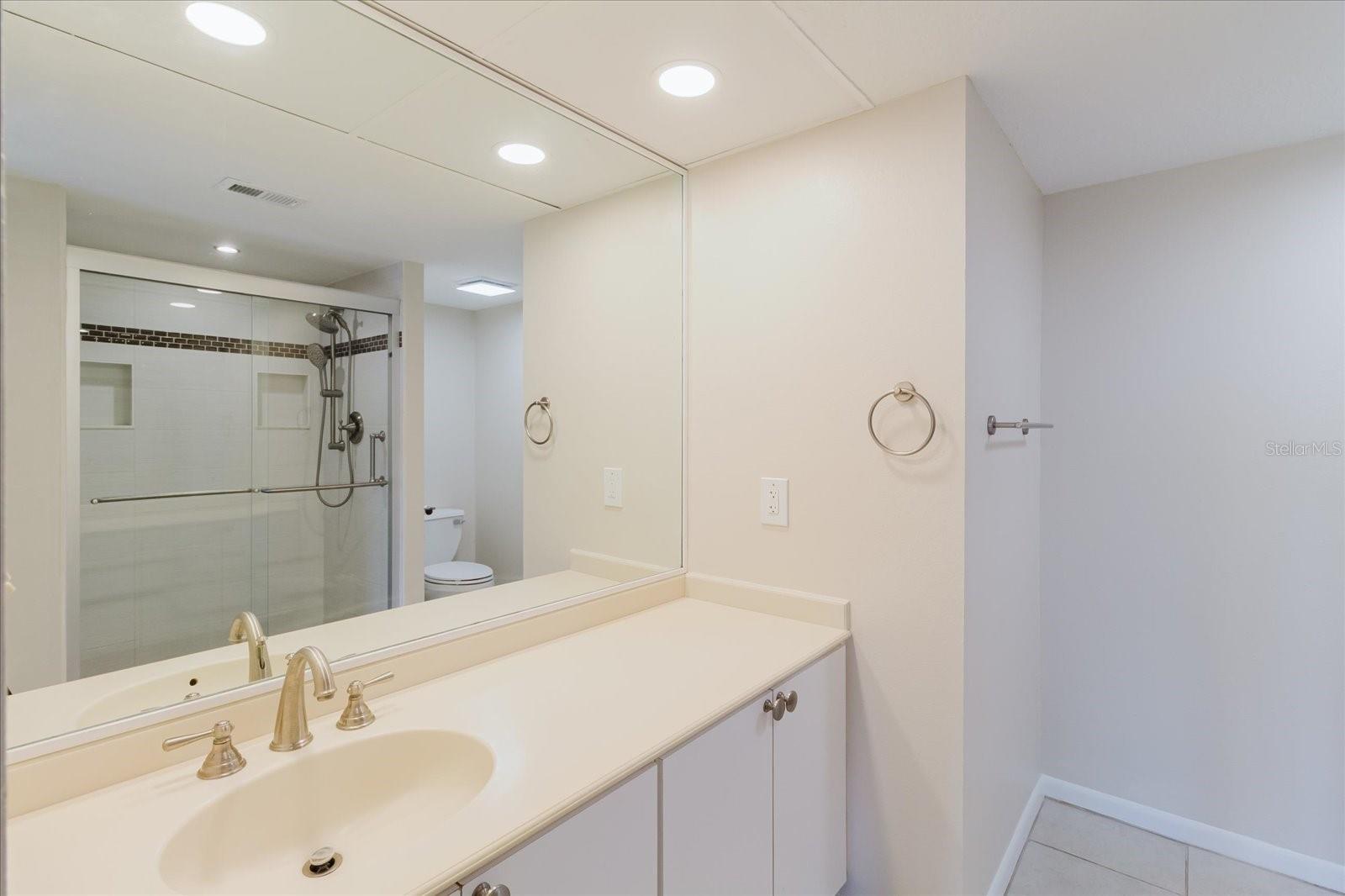 BELLEVIEW BILTMORE VILLAS BAYSHORE I - Residential