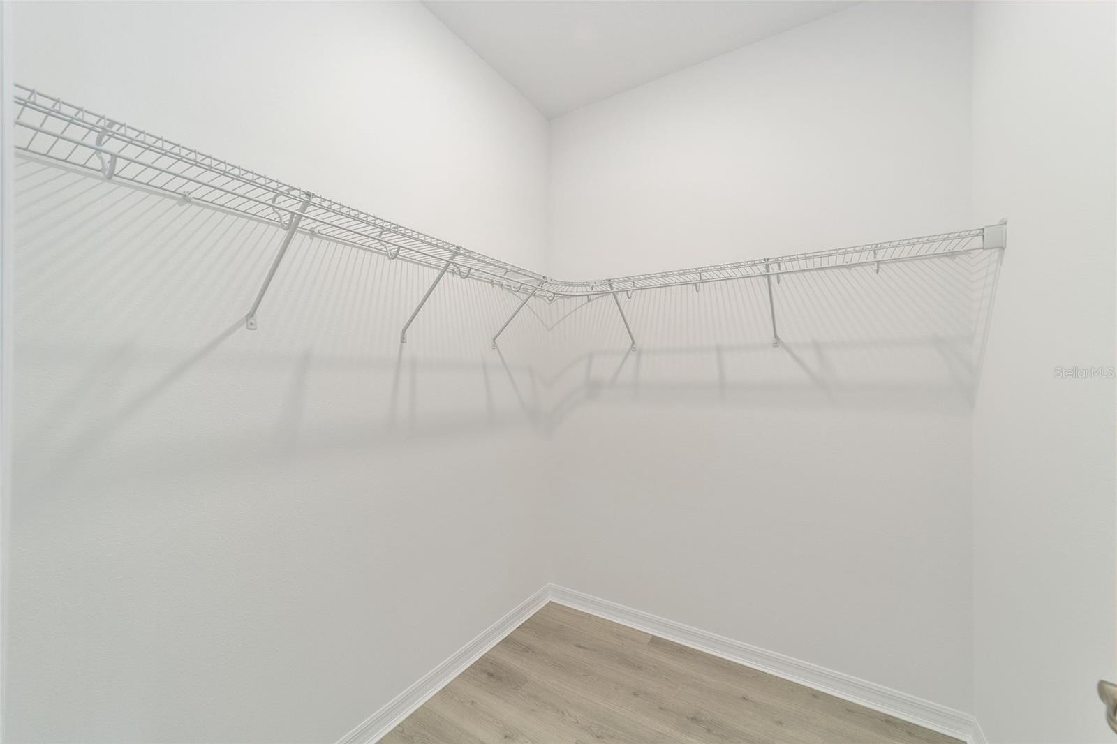 ON TOP OF THE WORLD - Residential