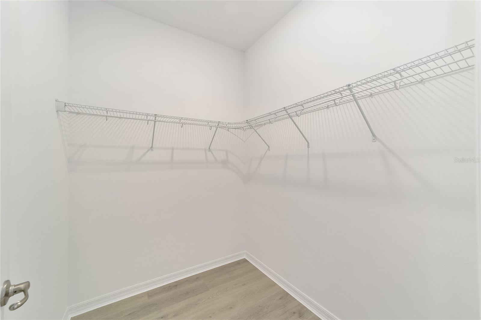 ON TOP OF THE WORLD - Residential