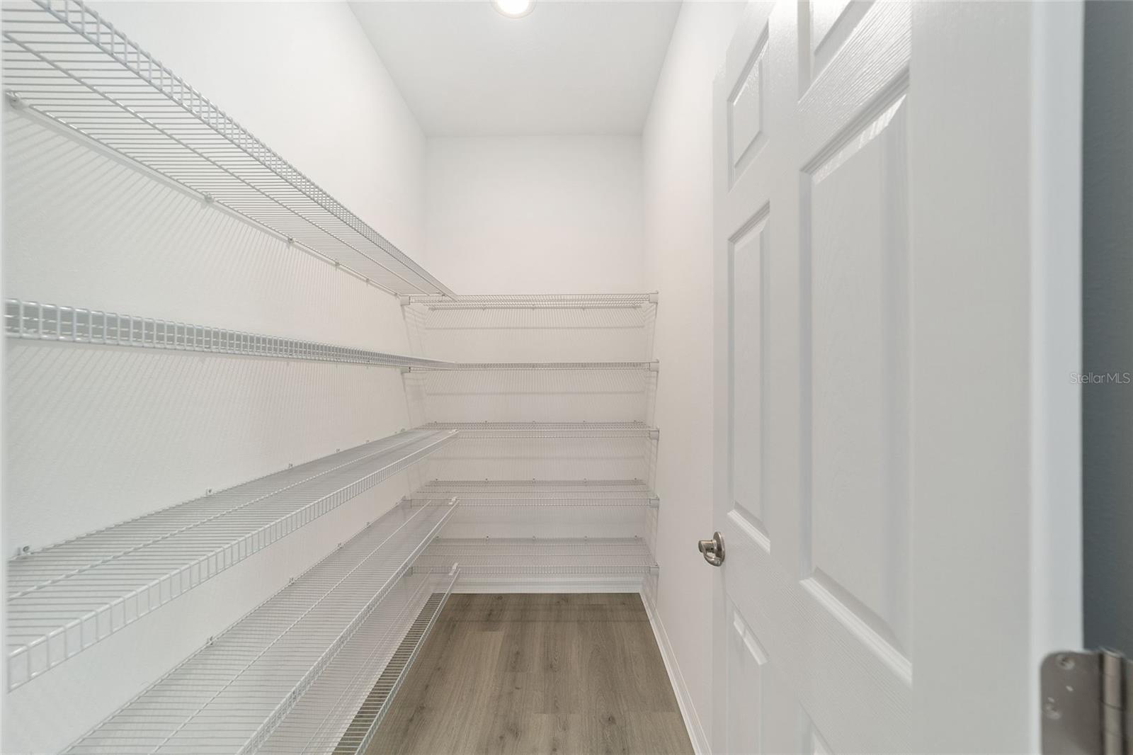 ON TOP OF THE WORLD - Residential