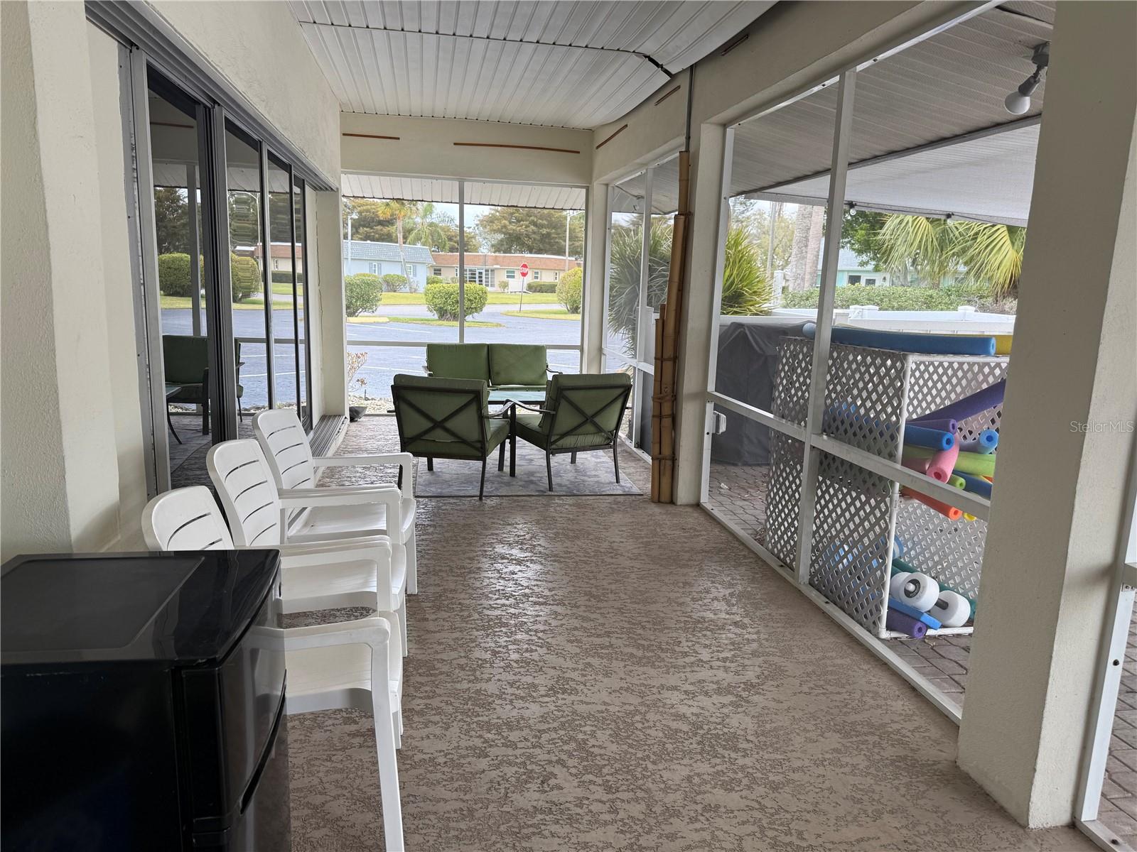 CORTEZ VILLAS CONDO 4 PH B - Residential