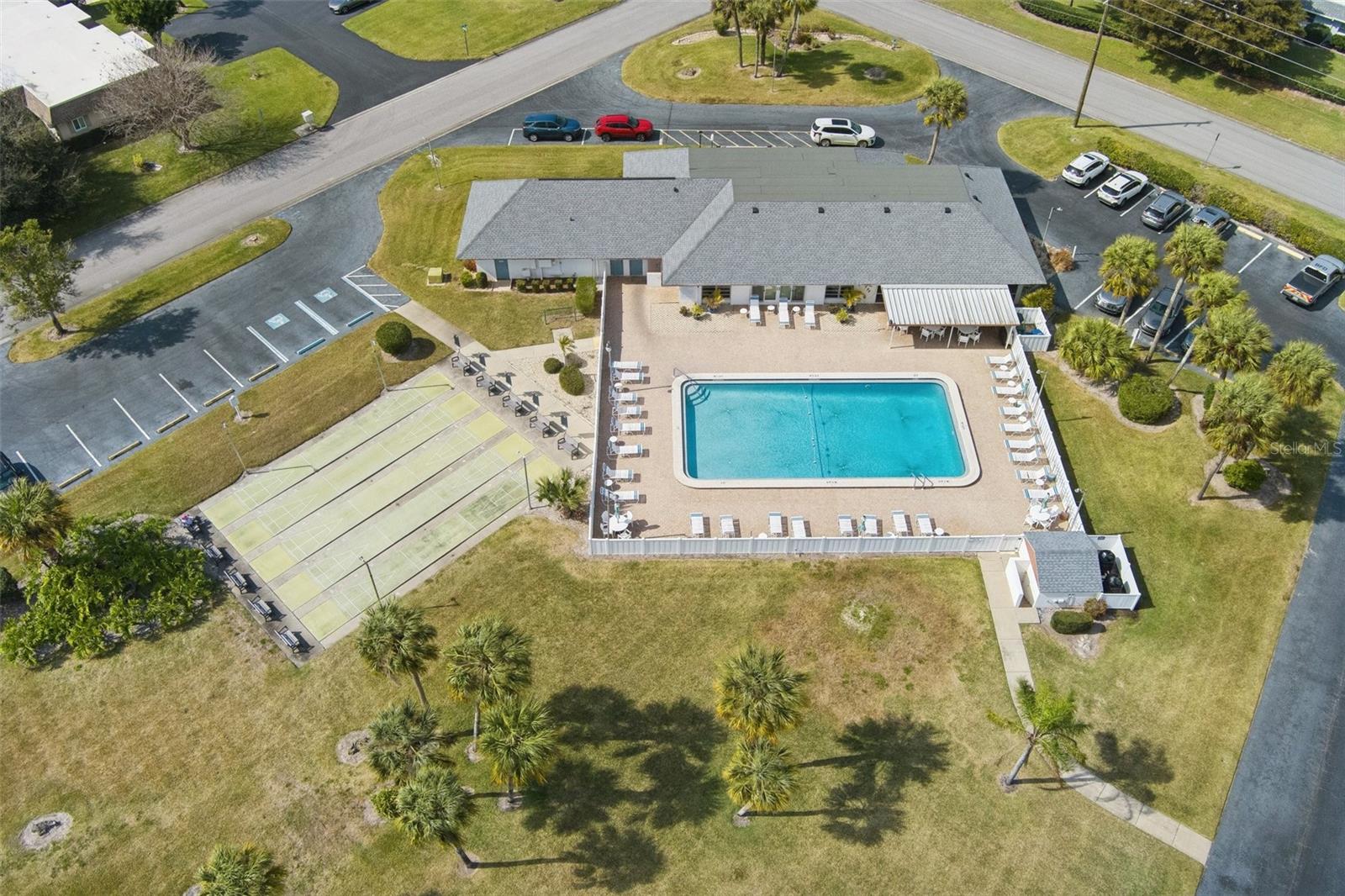 CORTEZ VILLAS CONDO 4 PH B - Residential