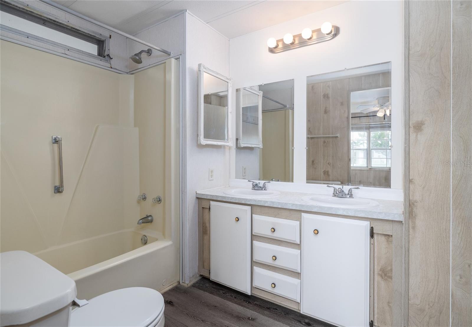 TERRA ALTA - Residential