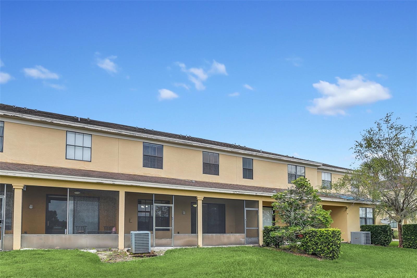 PORTOFINO MDWS - Residential Lease