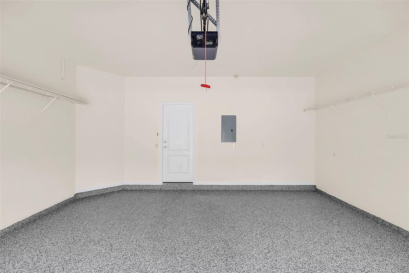 PORTOFINO MDWS - Residential Lease