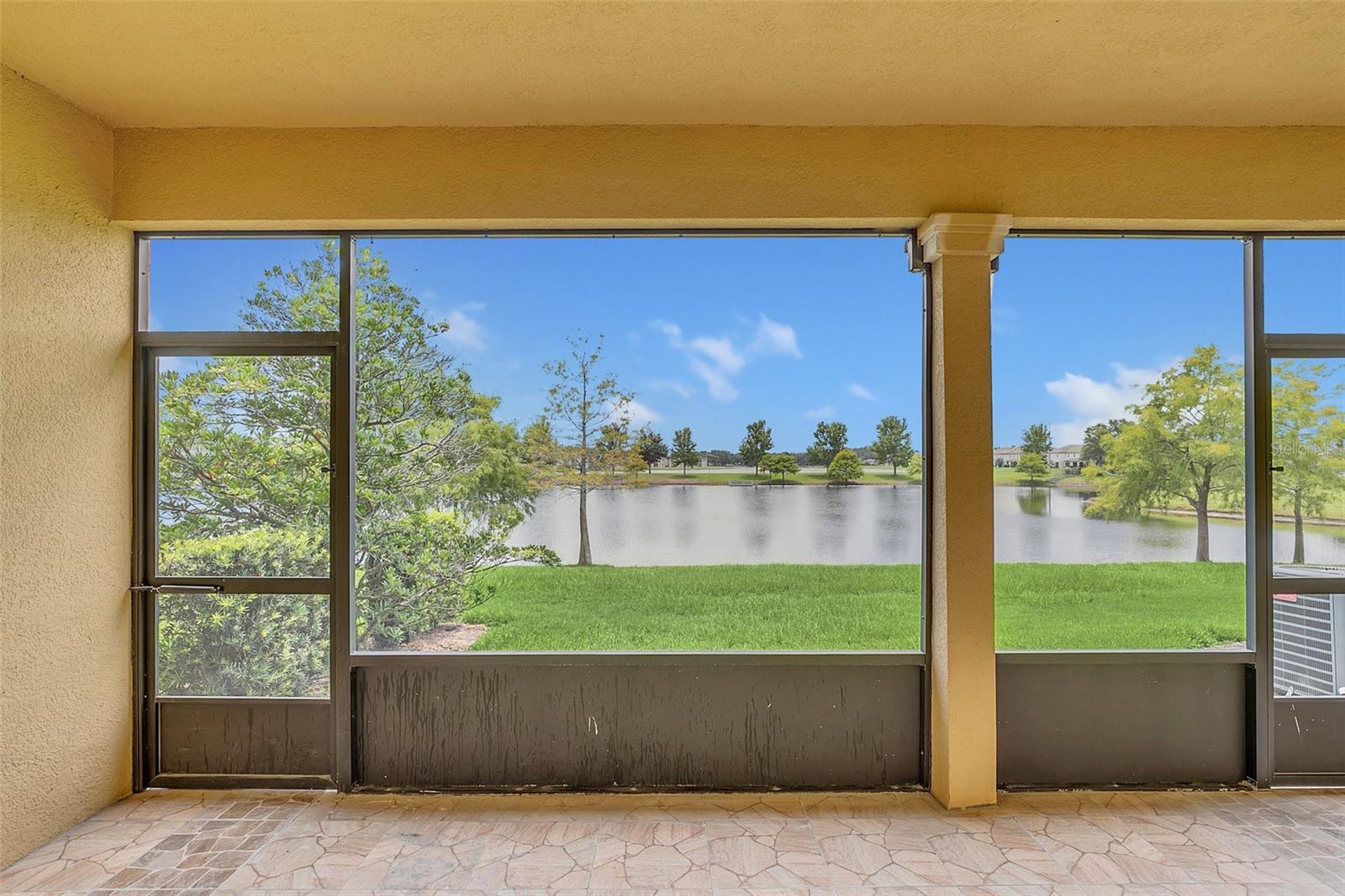 PORTOFINO MDWS - Residential Lease