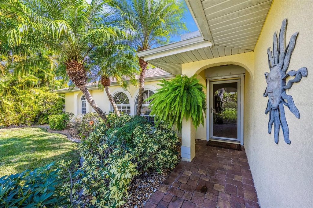 Photo of 552 Mccabe Street, Port Charlotte, FL 33953 (MLS # C7518551)