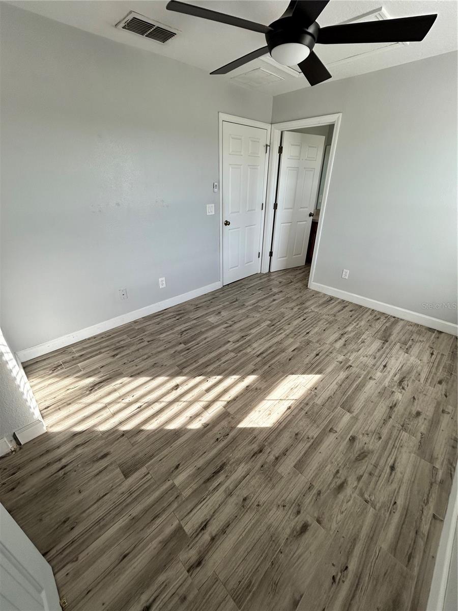 AVALON PARK SOUTH PH 03 - Residential Lease