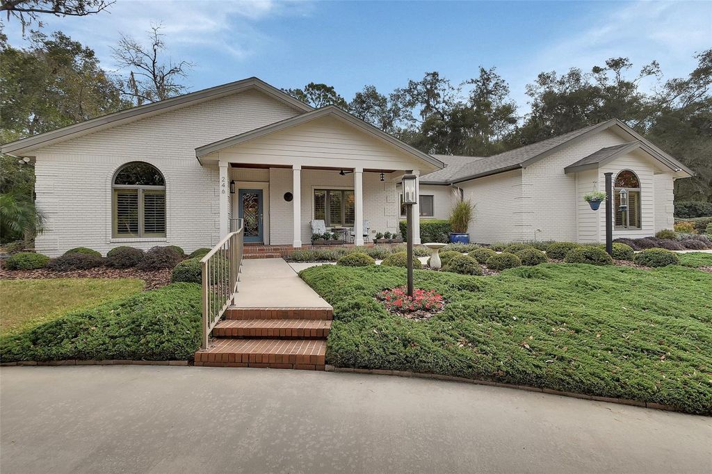 Photo of 246 Crooked Tree Trail, Deland, FL 32724 (MLS # V4946297)