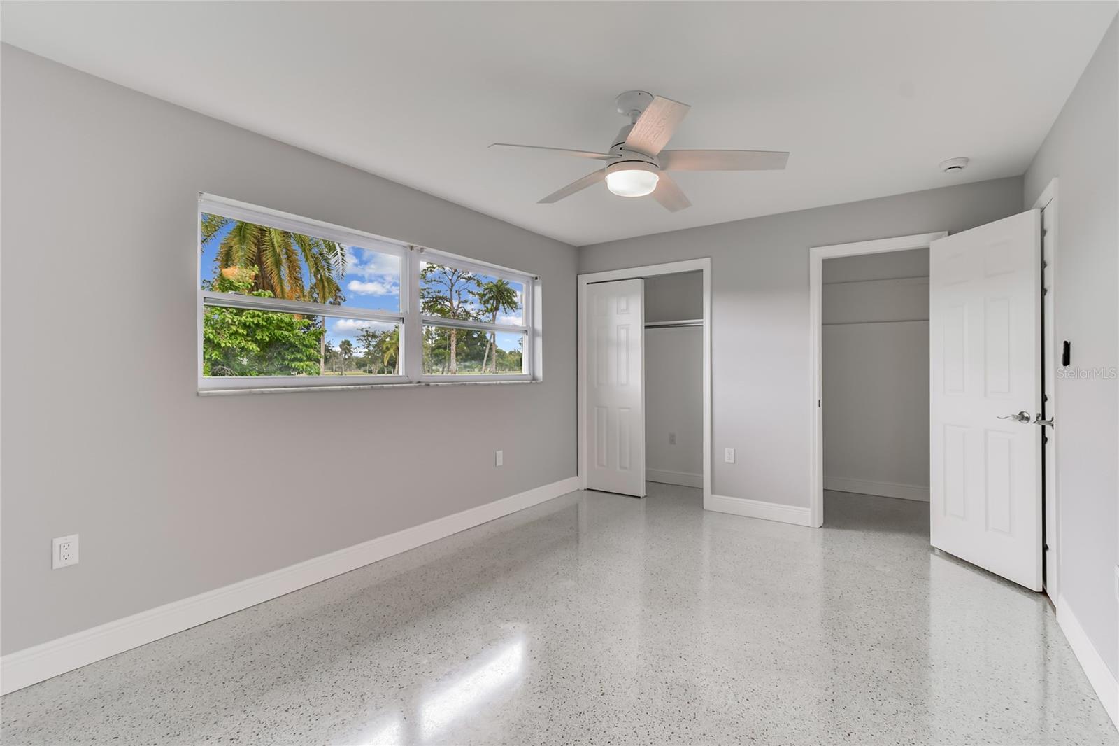 DUNEDIN ISLES COUNTRY CLUB SEC A - Residential
