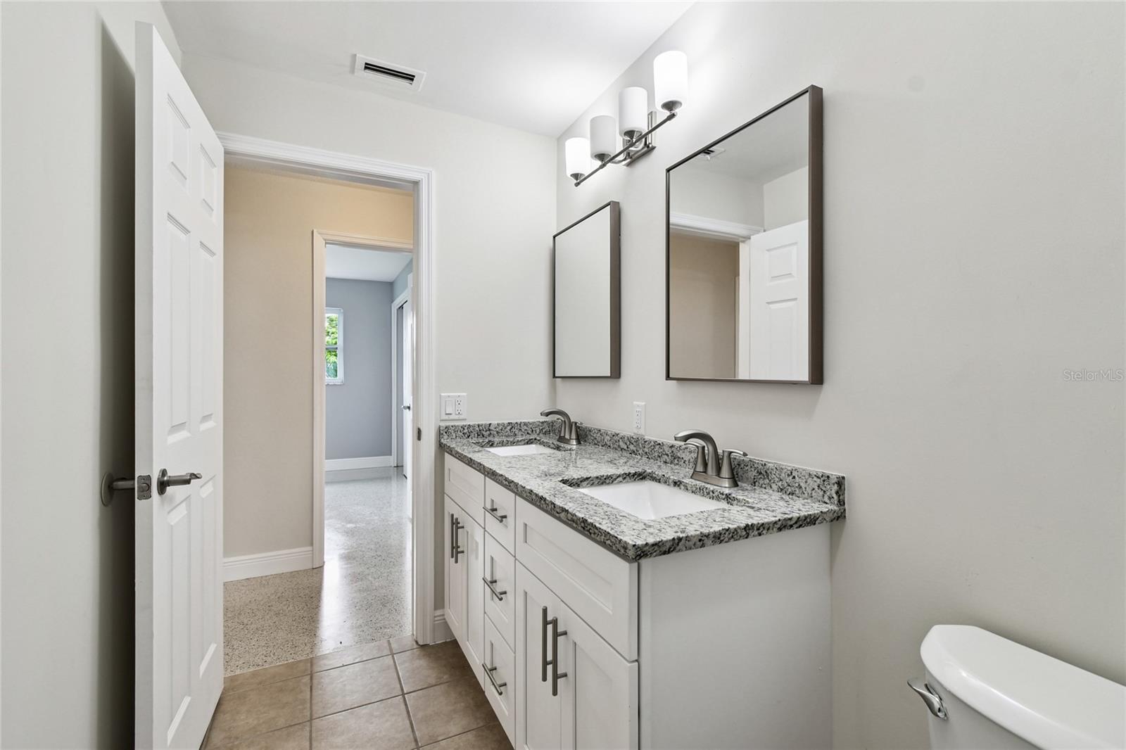 DUNEDIN ISLES COUNTRY CLUB SEC A - Residential