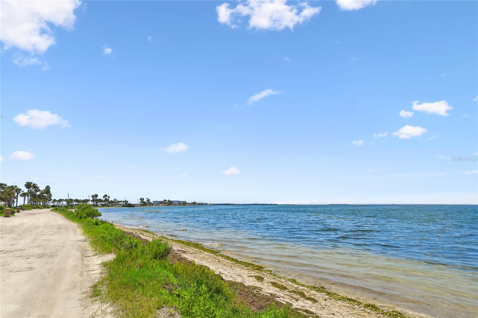 DUNEDIN ISLES COUNTRY CLUB SEC A - Residential
