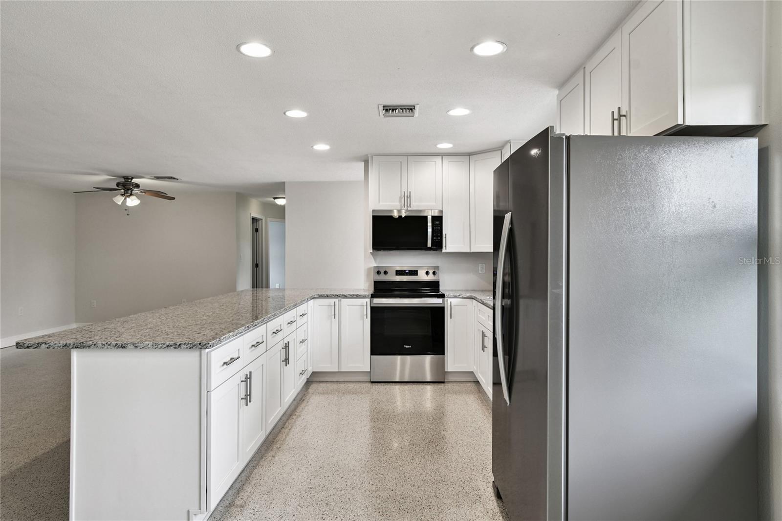 DUNEDIN ISLES COUNTRY CLUB SEC A - Residential