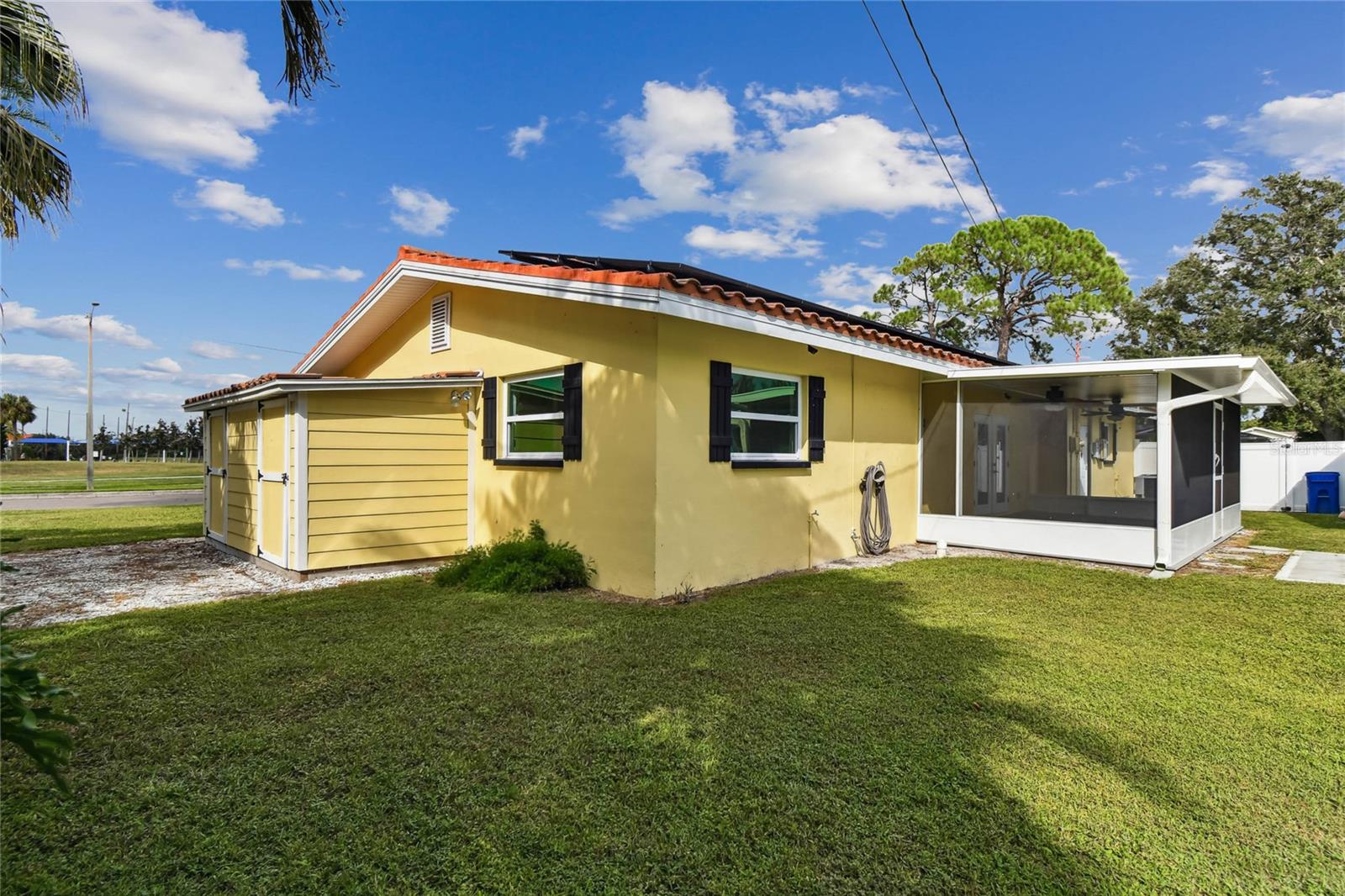 DUNEDIN ISLES COUNTRY CLUB SEC A - Residential