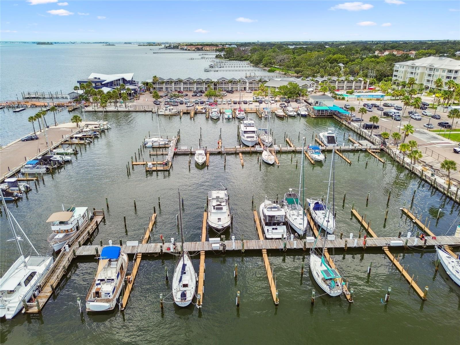DUNEDIN ISLES COUNTRY CLUB SEC A - Residential