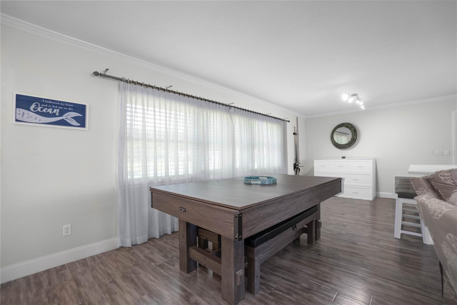 INDIAN WATERS - Residential