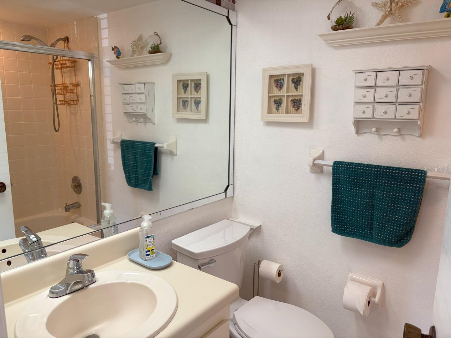 MEADOWS CONDO AT EAST LAKE WOODLANDS - Residential