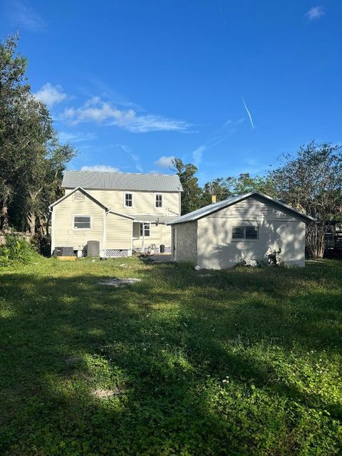 A home in NEW SMYRNA BEACH